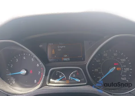 2016 Ford Focus Se z USA, uszkodzony, nr VIN 1FADP3F24GL321187